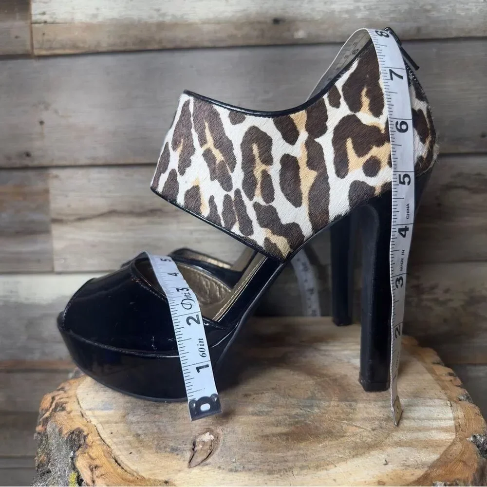 BCBGeneration Black and Cheetah Patent Leather Platform Strappy Pumps sz 8